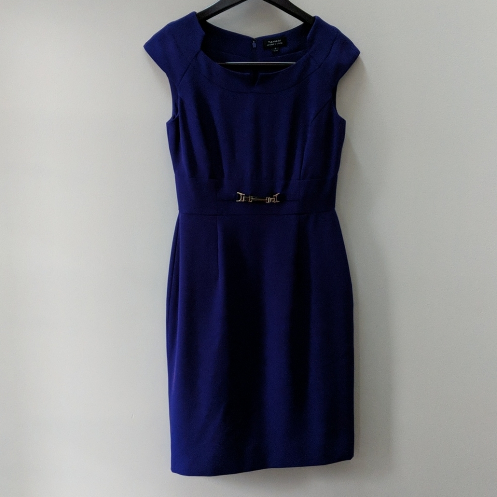 Dark plum Tahari ASL shift with cap sleeves